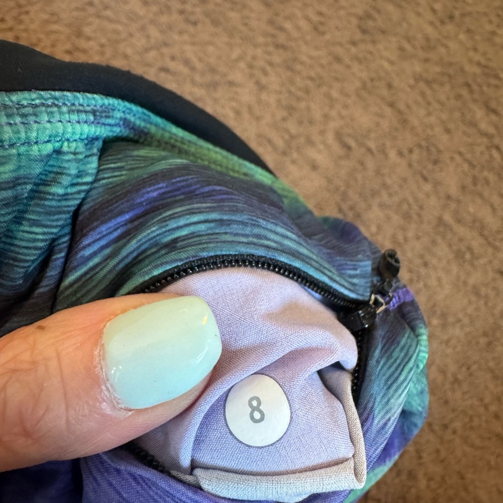 Lululemon Drop It Low Run Shorts Rio Nights Multi Purple Roll Waist Mid Rise 8 - Picture 5 of 9